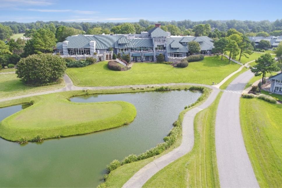 Kingsmill度假村后视图