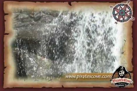嵌入式Pirate&缩略图;# 039;s湾冒险高尔夫球